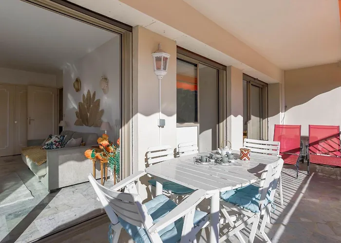 5eme Ciel - Balcon, Calme, Proche Plage, Clim Apartment